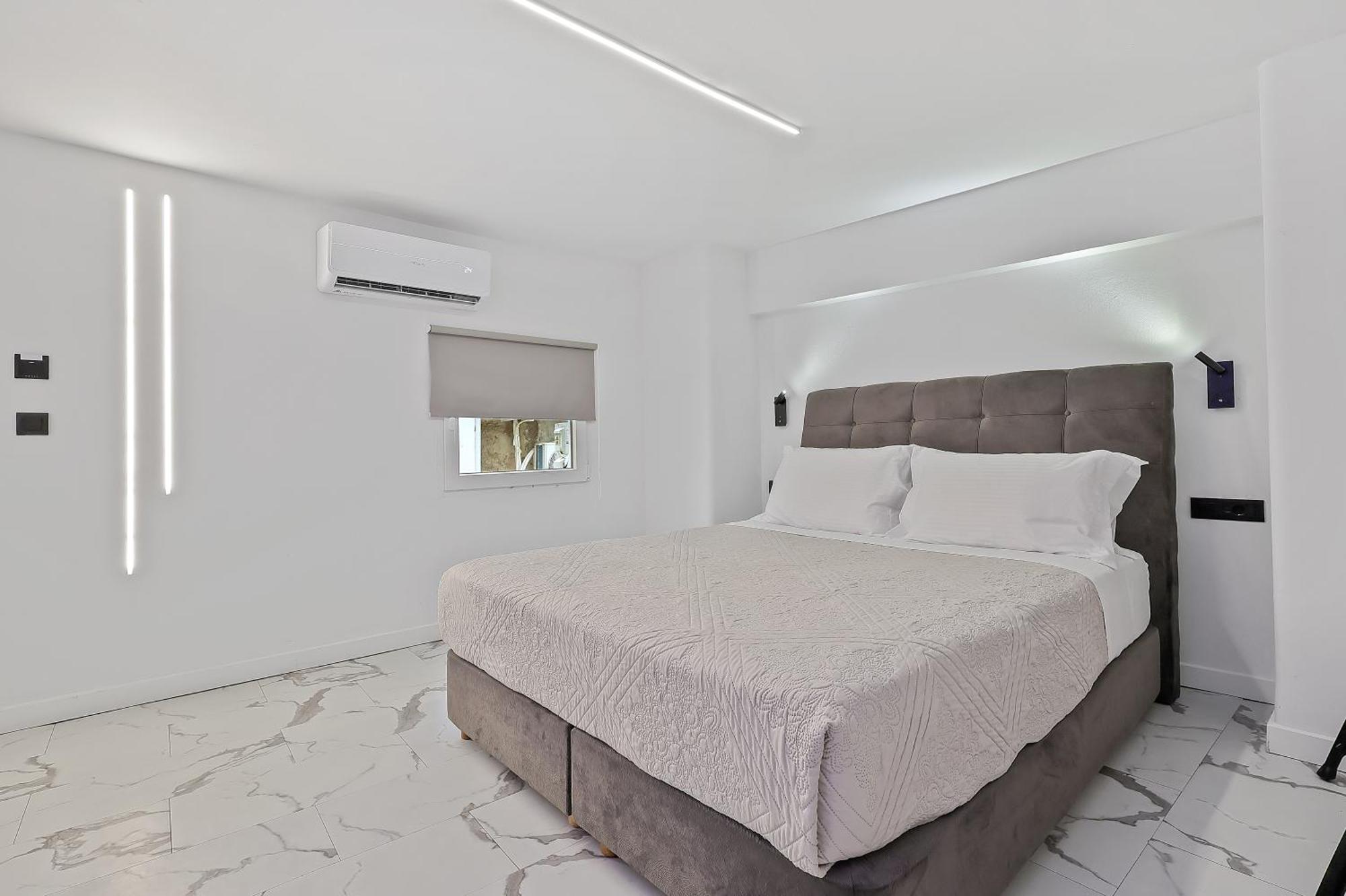Your Cube Place At Ermou - Plaka Athens Ngoại thất bức ảnh
