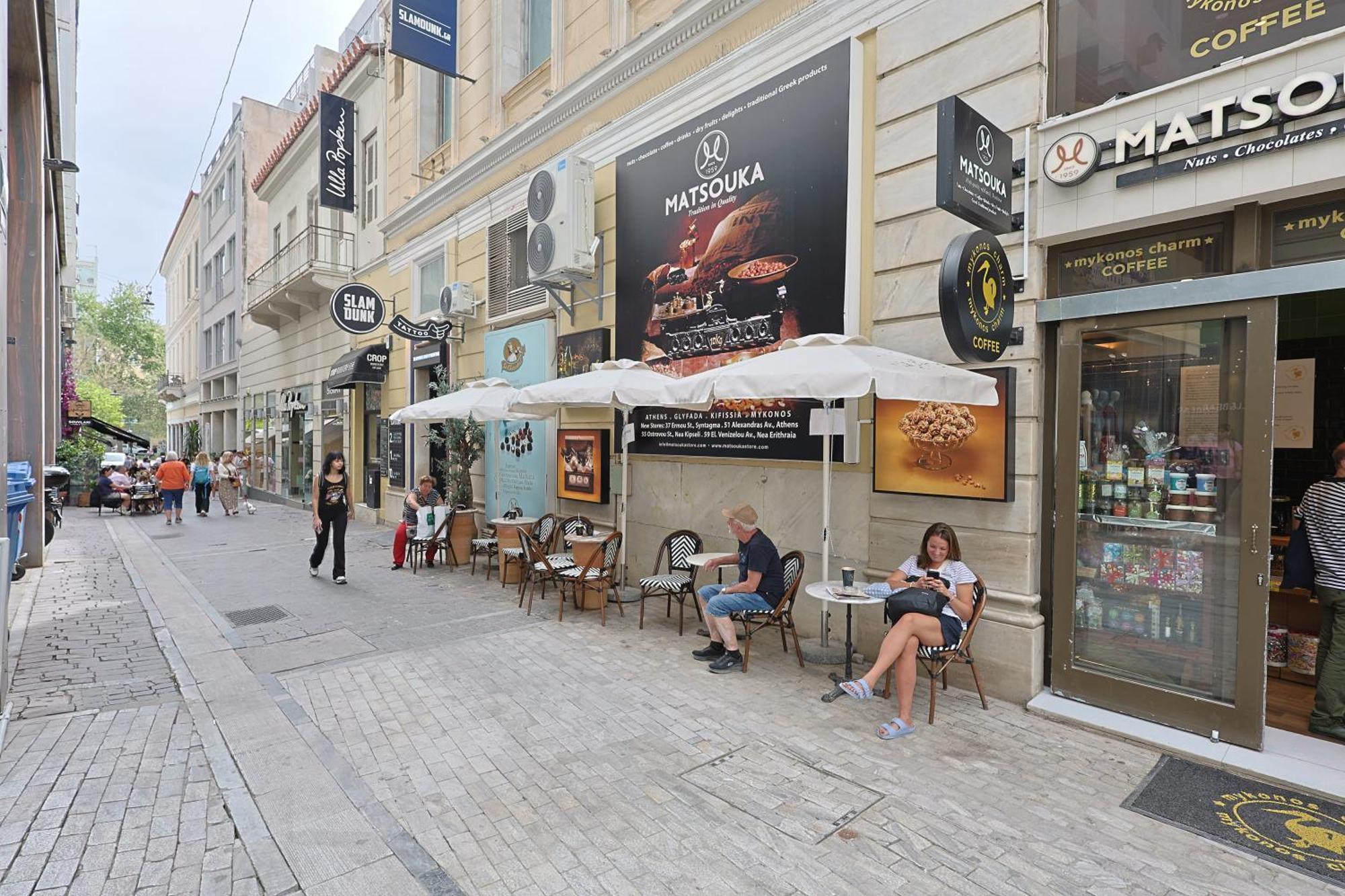 Your Cube Place At Ermou - Plaka Athens Ngoại thất bức ảnh